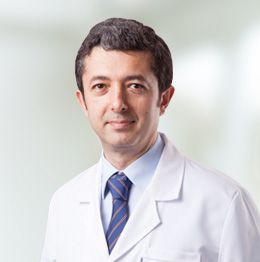 Prof. Ozdamar — cataract surgery specialist at Istanbul European Clinic Turkey